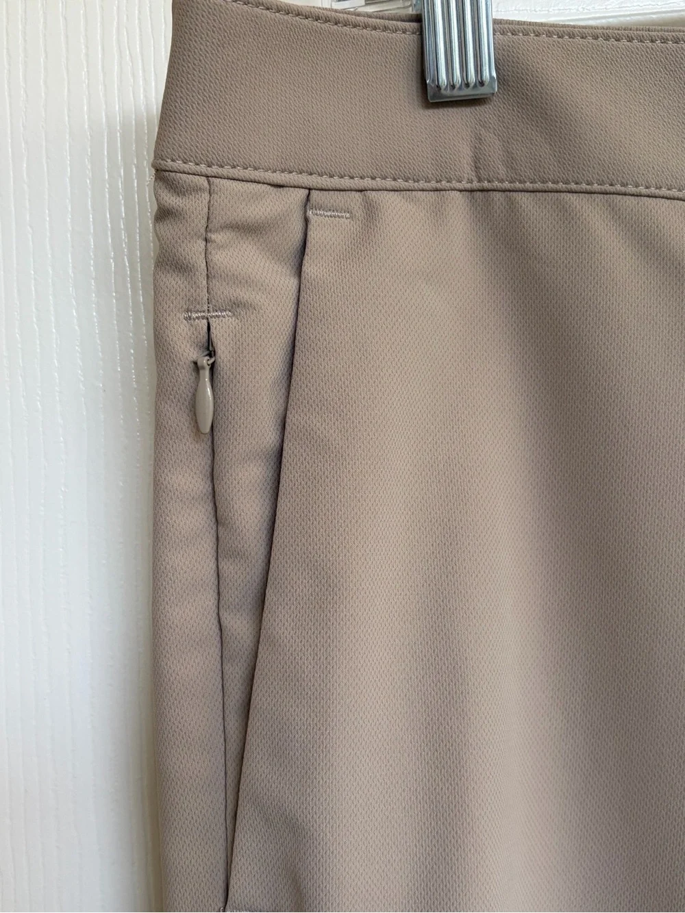 Banana Republic Mens 38x32 Khaki Straight Performance Chino Pants
